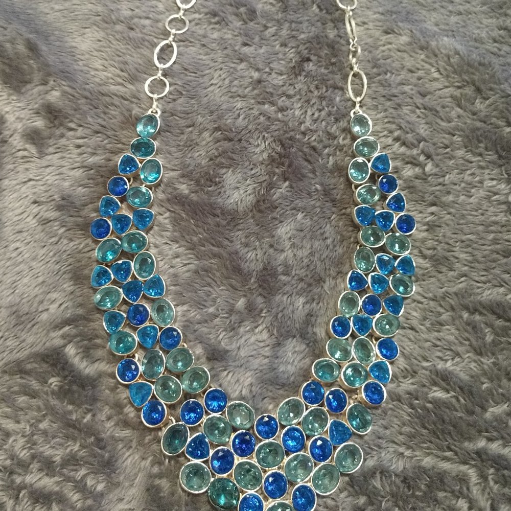 beautiful faux jewel necklace